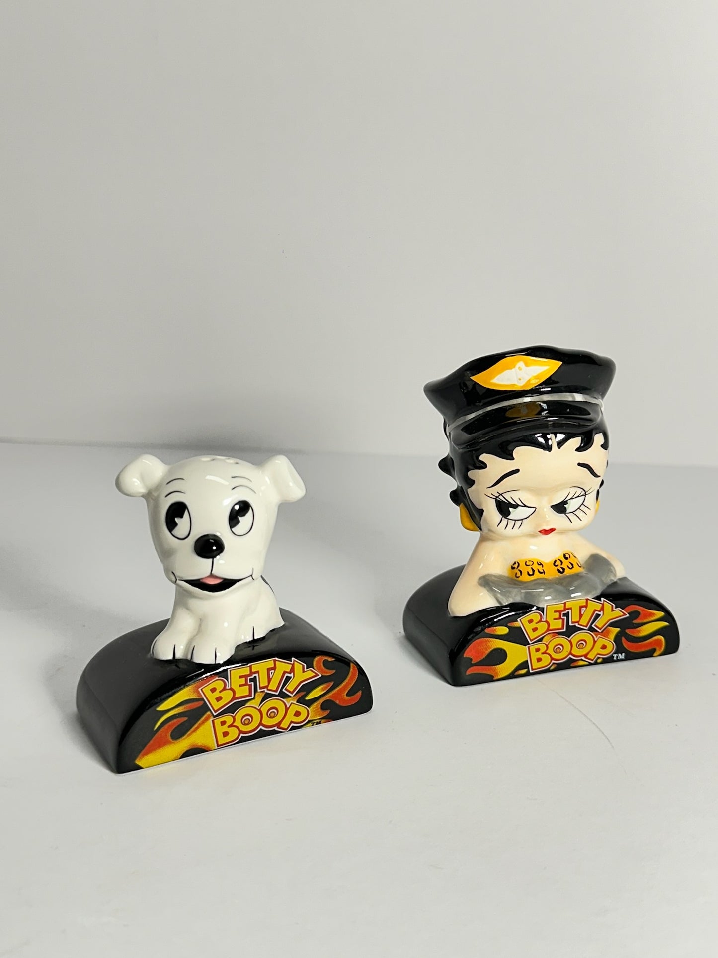 Vintage Betty Boop Salt N' Pepper Shakers